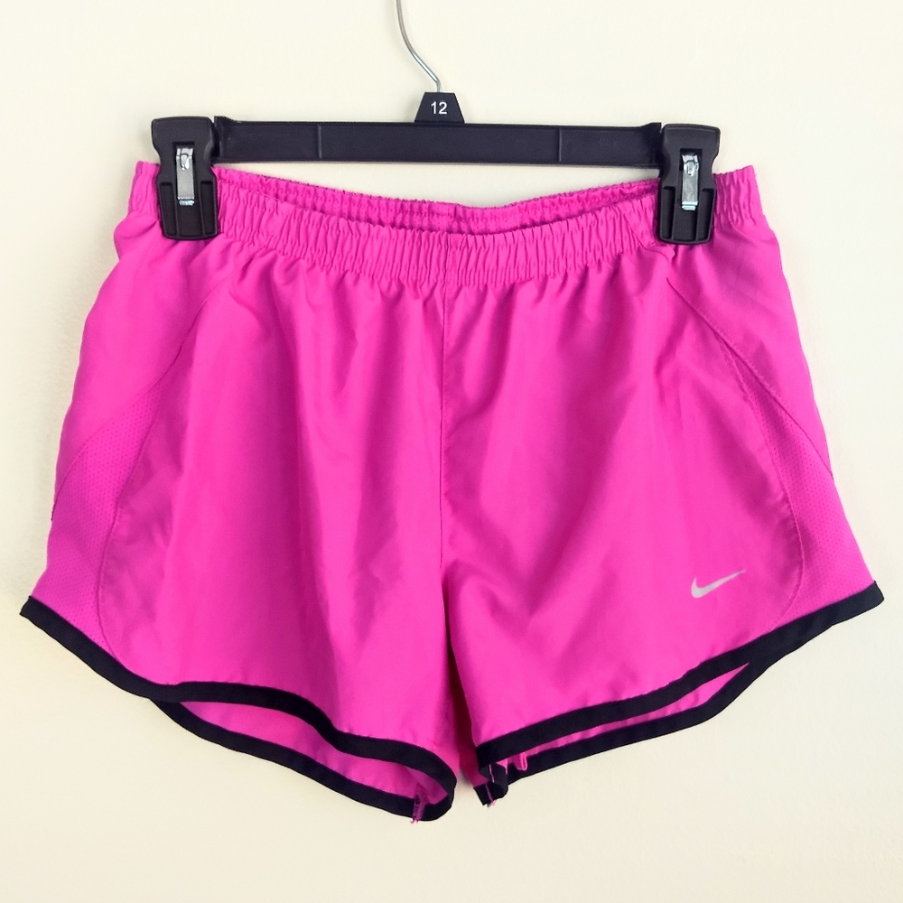 5/$30 Nike Magenta Pink Athletic Workout Shorts
